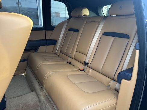 Certified 2024 Rolls-Royce Cullinan image 25