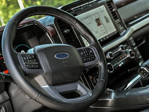Certified 2023 Ford F150 Lariat w/ Equipment Group 502A High AWD/4WD image 18