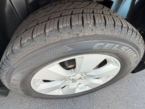 Used 2012 Subaru Outback 2.5i Premium w/ Popular Pkg 1B AWD/4WD image 15