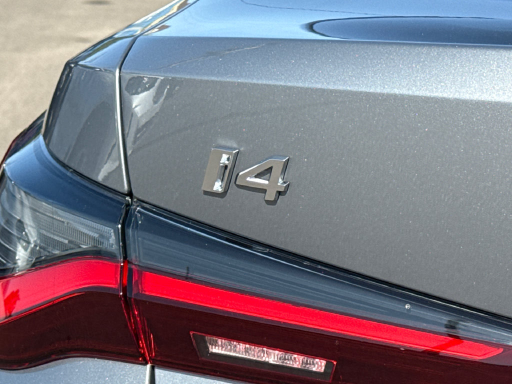 New 2026 BMW i4 eDrive40 w/ Premium Package RWD image 10