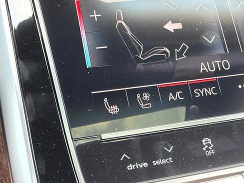 New 2026 Audi Q7 Premium Plus AWD/4WD image 13