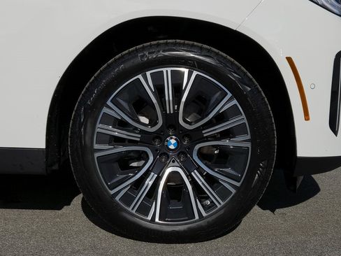 New 2026 BMW X3 xDrive30 w/ Premium Package image 9