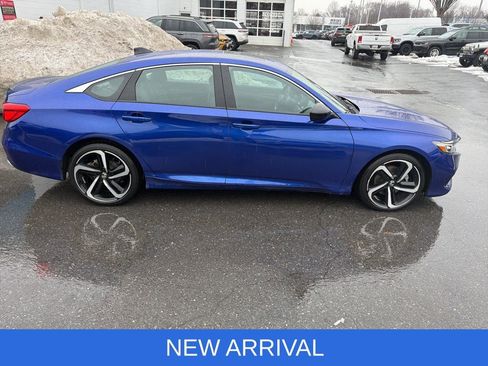 Used 2021 Honda Accord Sport image 2