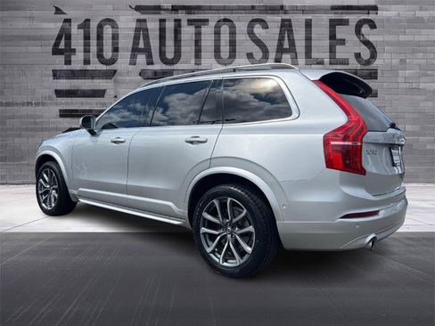 Used 2018 Volvo XC90 T5 Momentum w/ Convenience Package AWD/4WD image 7