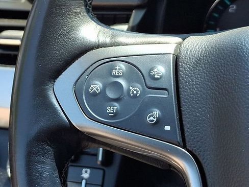 Used 2019 Chevrolet Suburban Premier AWD/4WD image 6