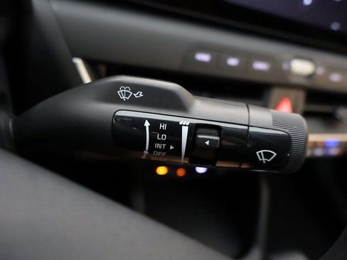 New 2025 Kia K4 LXS image 35