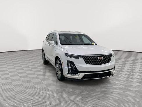 Certified 2025 Cadillac XT6 Premium Luxury w/ Platinum Package image 2