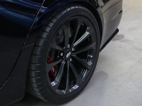 Used 2019 Cadillac CTS V w/ Luxury Package image 10