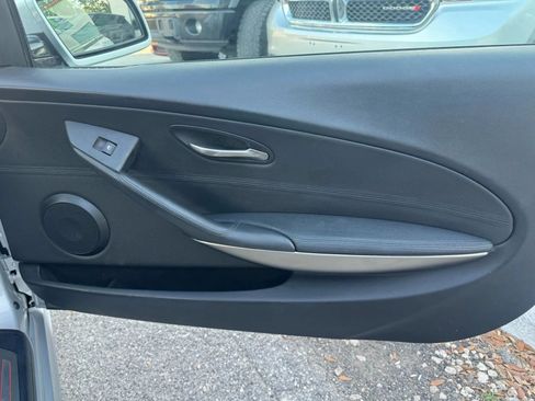 Used 2007 BMW 650i Convertible RWD image 13
