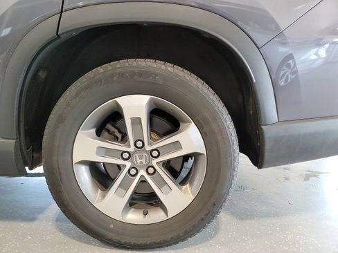 Used 2025 Honda Pilot EX-L image 14