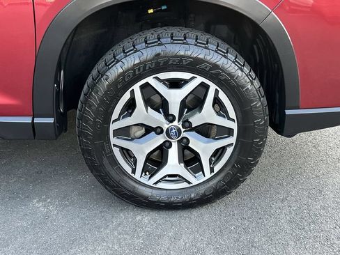 Certified 2021 Subaru Forester Premium AWD/4WD image 13