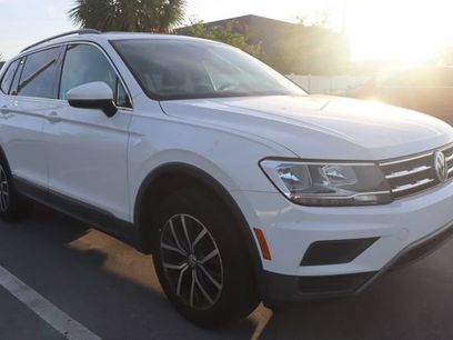 Used 2020 Volkswagen Tiguan SE