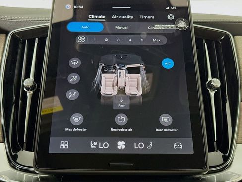 New 2026 Volvo XC90 B6 Plus w/ Protection Package image 16