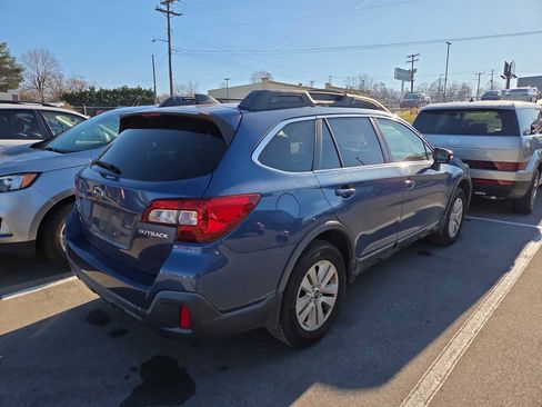 Used 2019 Subaru Outback 2.5i Premium w/ Protection Package #1 image 6