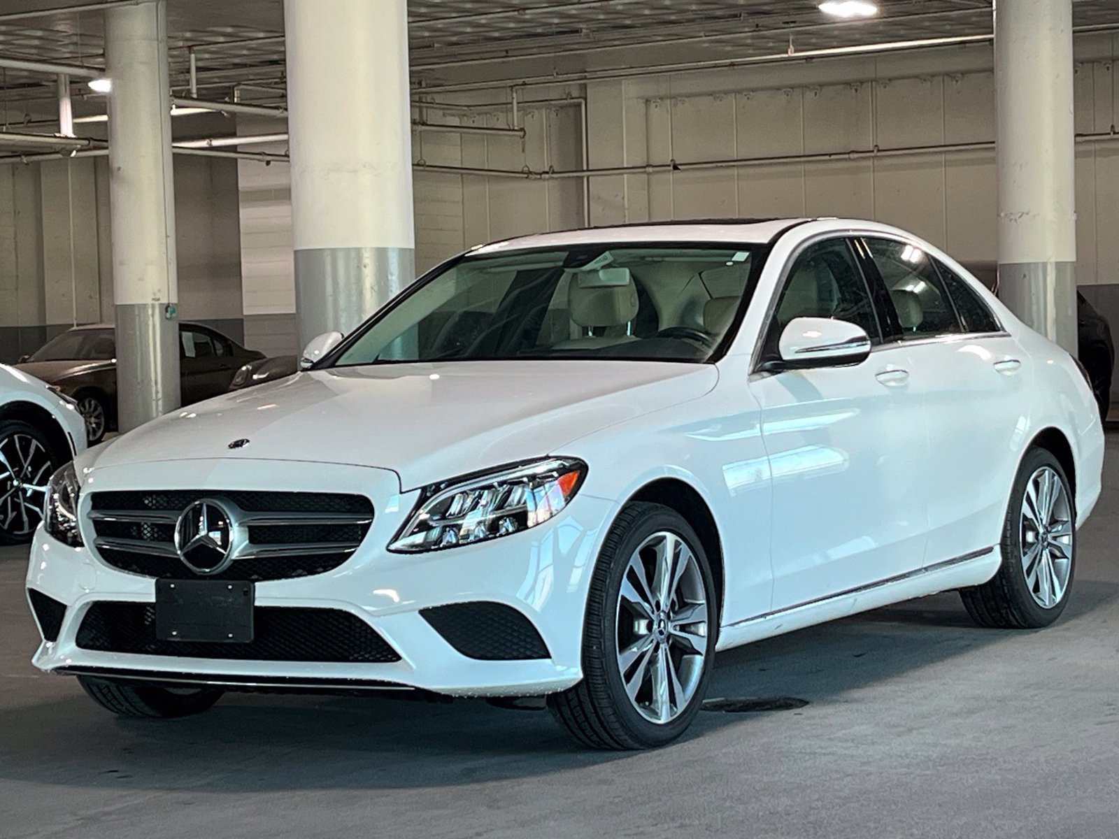 Used 2020 Mercedes-Benz C 300 4MATIC Sedan image 4