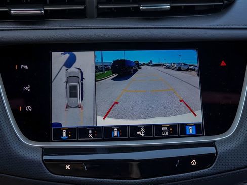 New 2026 Cadillac XT5 Sportv w/ LPO, Onyx Lite Package AWD/4WD image 12