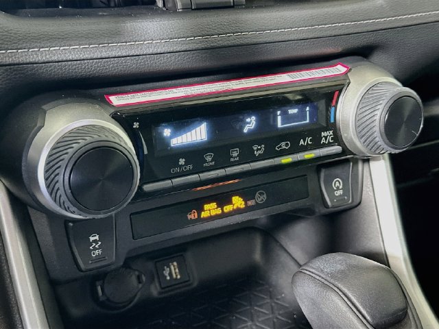 Certified 2024 Toyota RAV4 LE FWD image 19