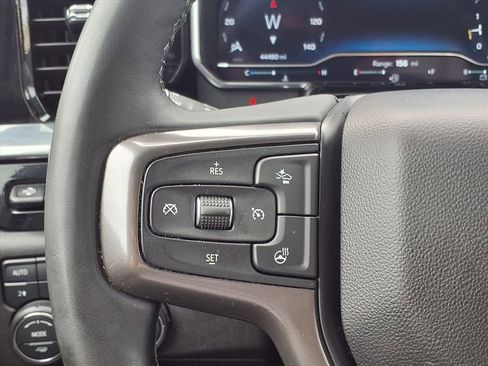 Used 2025 Chevrolet Silverado 2500 High Country w/ High Country Premium Package AWD/4WD image 18