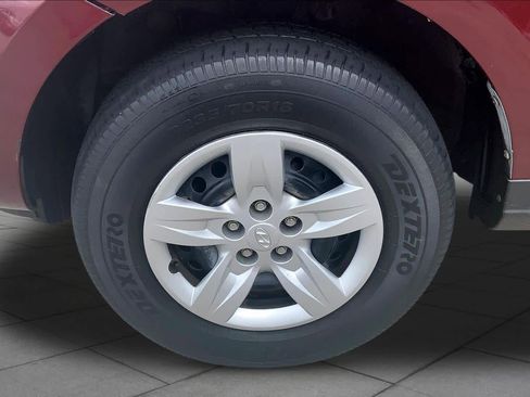 Used 2009 Hyundai Santa Fe GLS w/ Popular Equipment Pkg 2 FWD image 10
