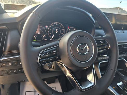 New 2026 MAZDA CX-90 Plug-In Hybrid w/ Premium Plus AWD/4WD image 16