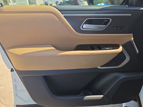 New 2026 INFINITI QX80 Luxe w/ Cargo Package RWD image 5