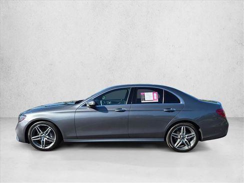 Used 2018 Mercedes-Benz E 300 image 9