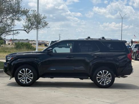 Used 2026 Toyota 4Runner Limited AWD/4WD image 4