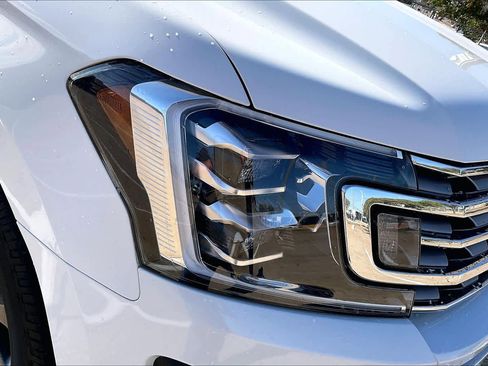 Used 2021 Ford Expedition Limited w/ Cargo Package image 30