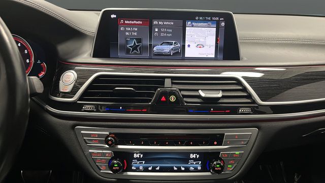 Used 2019 BMW 750i xDrive AWD/4WD image 13