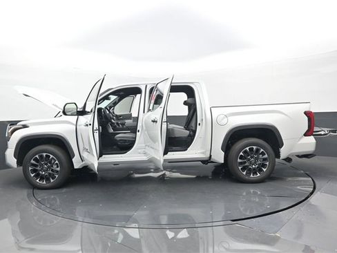 New 2026 Toyota Tundra Limited image 32