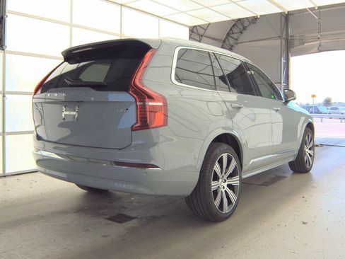 Used 2025 Volvo XC90 B6 Plus w/ Protection Package Premier AWD/4WD image 19