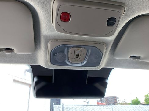 Used 2025 RAM ProMaster 2500 w/ Convenience Group FWD image 20