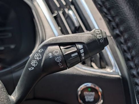 Used 2024 Ford Edge Titanium AWD/4WD image 26