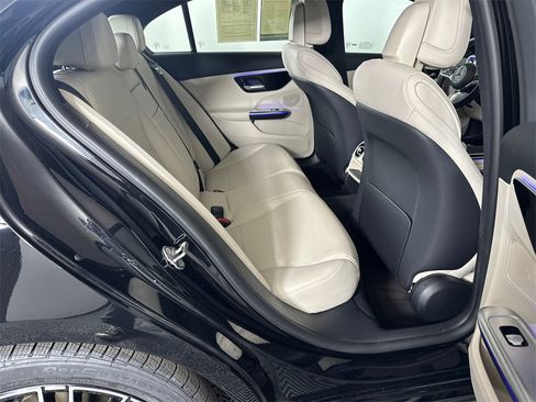 Certified 2023 Mercedes-Benz C 300 4MATIC Sedan image 17