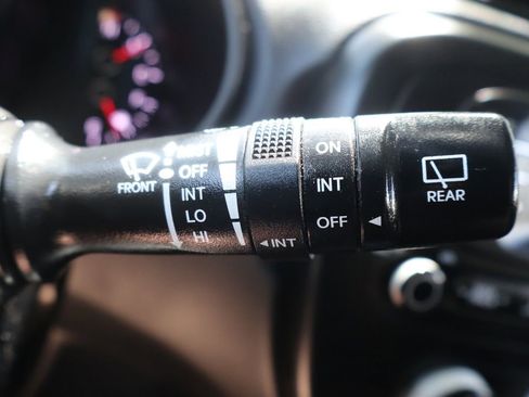 Used 2016 Kia Soul FWD image 32