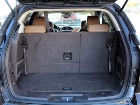 Used 2014 Buick Enclave Leather image 16