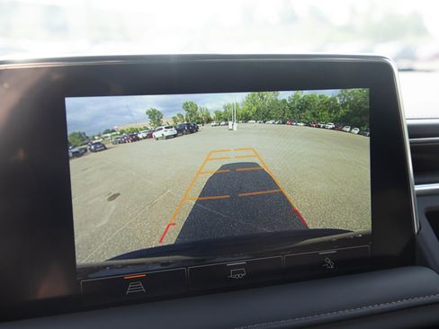 Used 2024 GMC Yukon SLE w/ Max Trailering Package AWD/4WD image 29