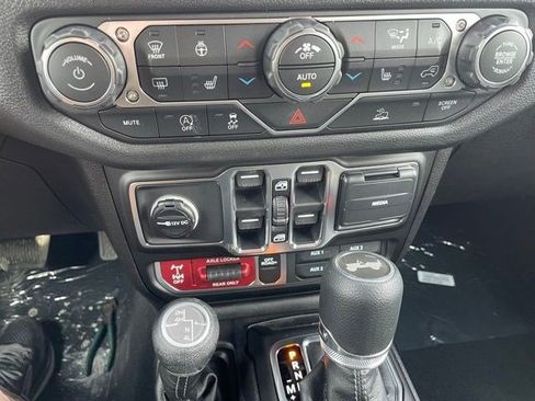 New 2026 Jeep Wrangler Unlimited Sport AWD/4WD image 18