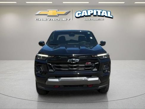 Used 2026 Chevrolet Colorado Z71 w/ Technology Package AWD/4WD image 8