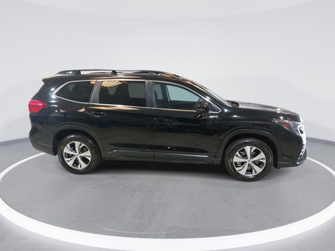 Used 2023 Subaru Ascent Premium w/ Convenience Package AWD/4WD image 4
