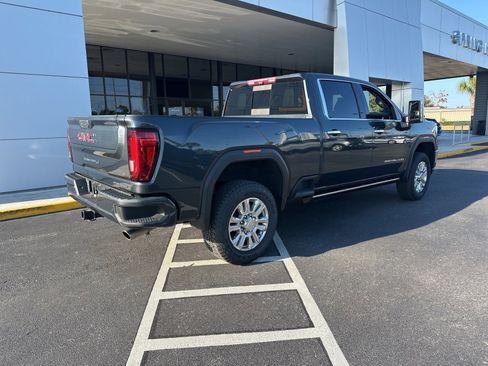 Used 2022 GMC Sierra 2500 Denali w/ Denali Ultimate Package image 3