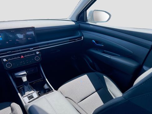 New 2026 Hyundai Tucson SEL image 16