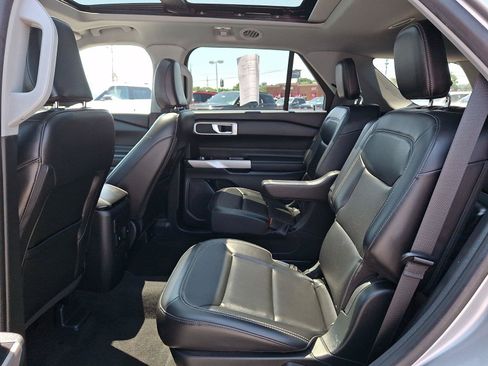 Certified 2023 Ford Explorer XLT w/ Equipment Group 202A AWD/4WD image 12