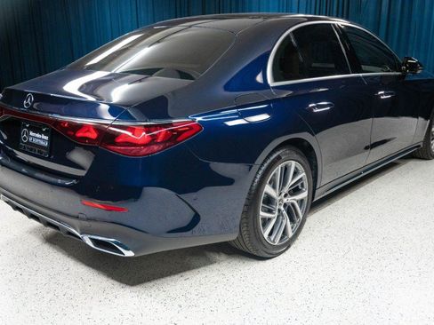New 2026 Mercedes-Benz E 350 Sedan image 5