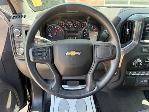 Used 2024 Chevrolet Silverado 1500 W/T w/ WT Value Package AWD/4WD image 18
