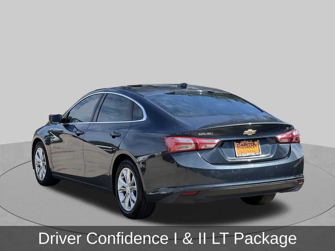 Used 2020 Chevrolet Malibu LT w/ Leather Package FWD image 3