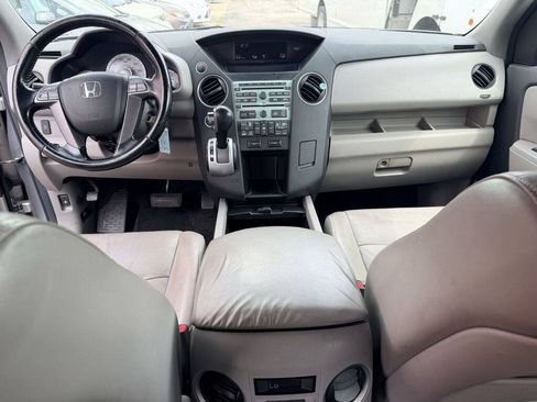 Used 2010 Honda Pilot EX-L image 10
