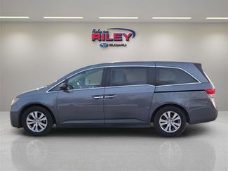 Used 2016 Honda Odyssey SE video 2