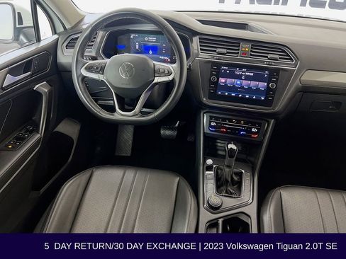 Used 2023 Volkswagen Tiguan SE image 26