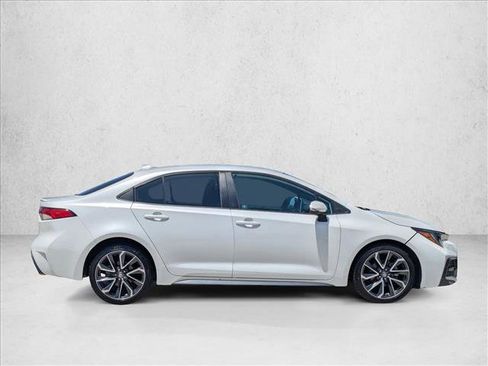 Used 2020 Toyota Corolla SE w/ Carpet Mat Package (TMS) FWD image 4